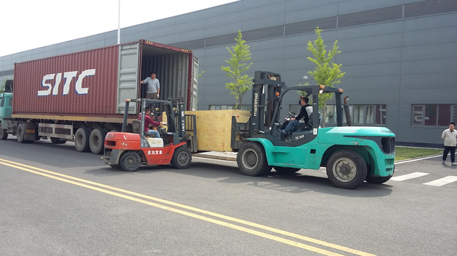 ���������O����\